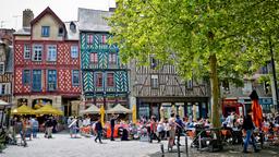 Find cheap flights to Rennes