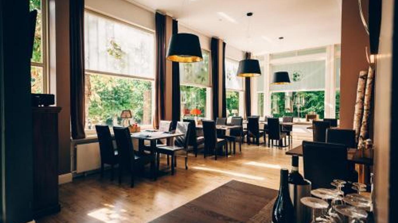 Villa First im Sophienhof
