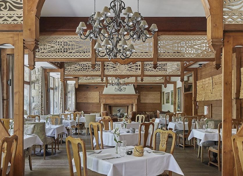 Restaurant Photo