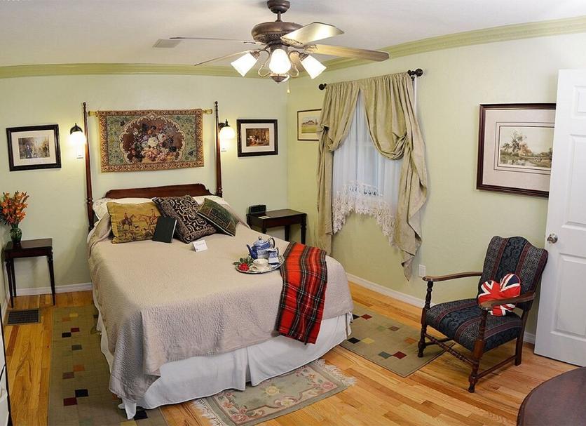 Bedroom Photo
