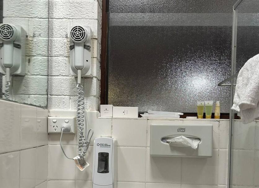 Laundry facility Photo