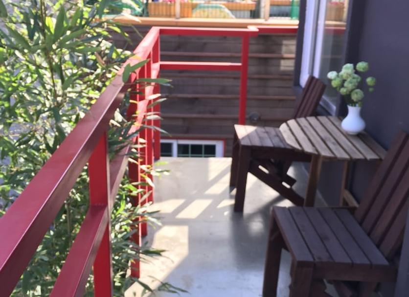 Balcony Photo