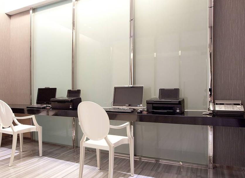 Business centre Photo