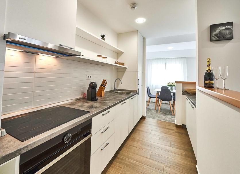 Kitchen Photo