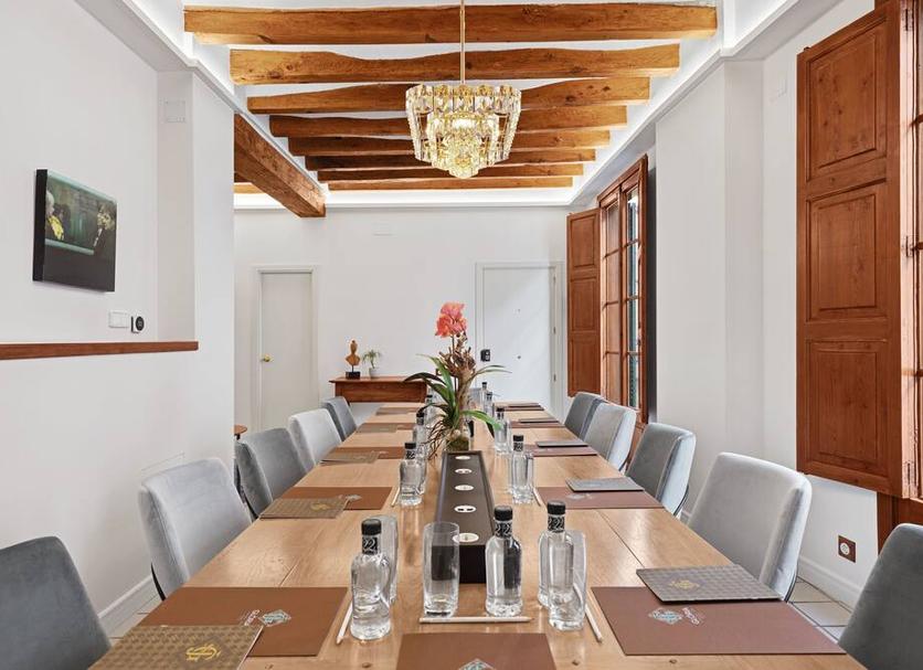 Conference room Photo