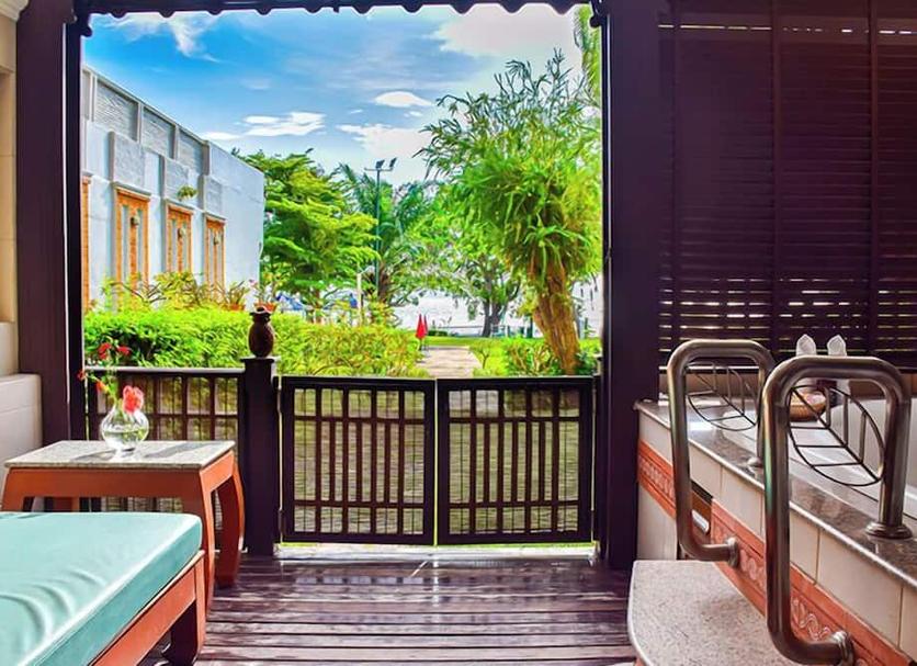 Balcony Photo