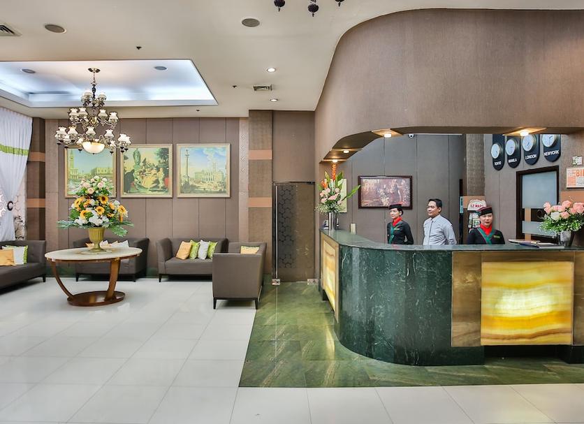 Front desk Photo