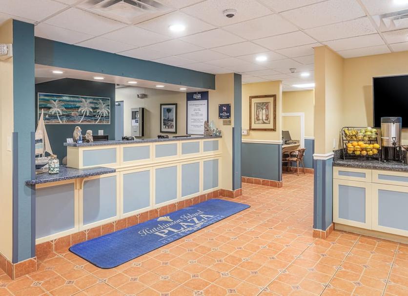 Front desk Photo