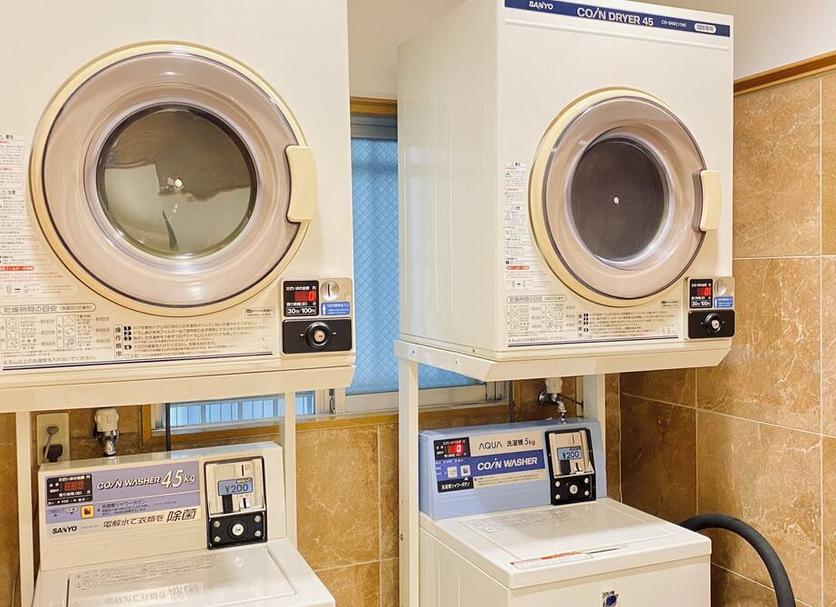 Laundry facility Photo