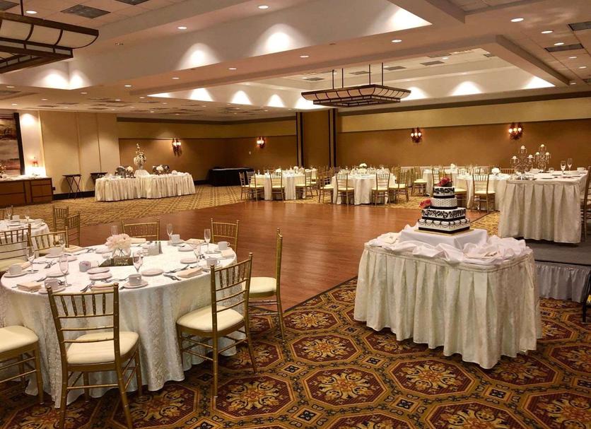 Banquet hall Photo