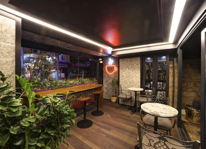 Bar Photo