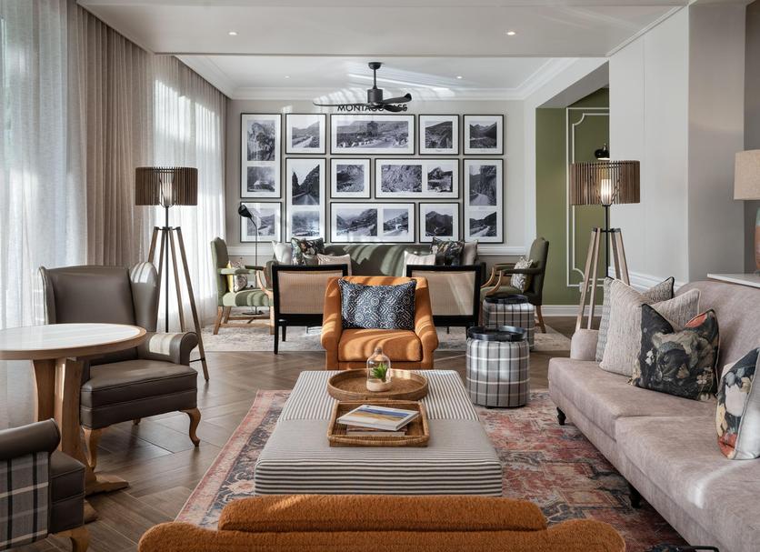 Lounge Photo