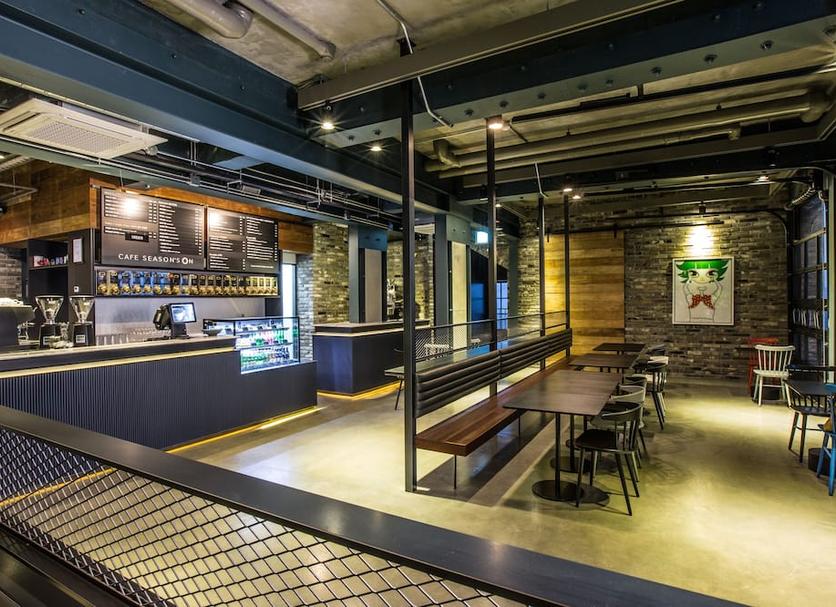 Restaurant Photo