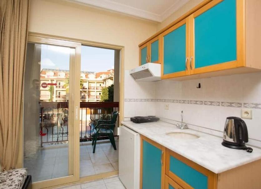 Kitchen Photo