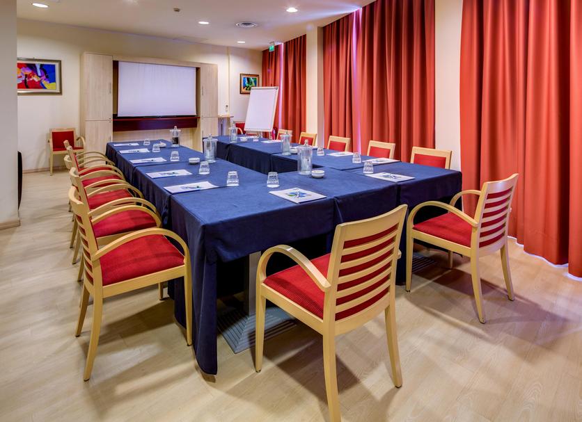 Conference room Photo