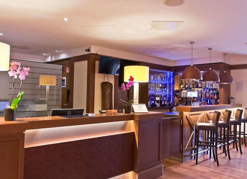 Bar Photo