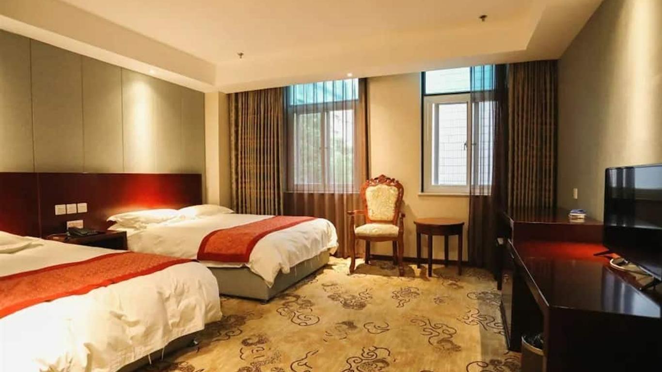 Huafang Business Hotel