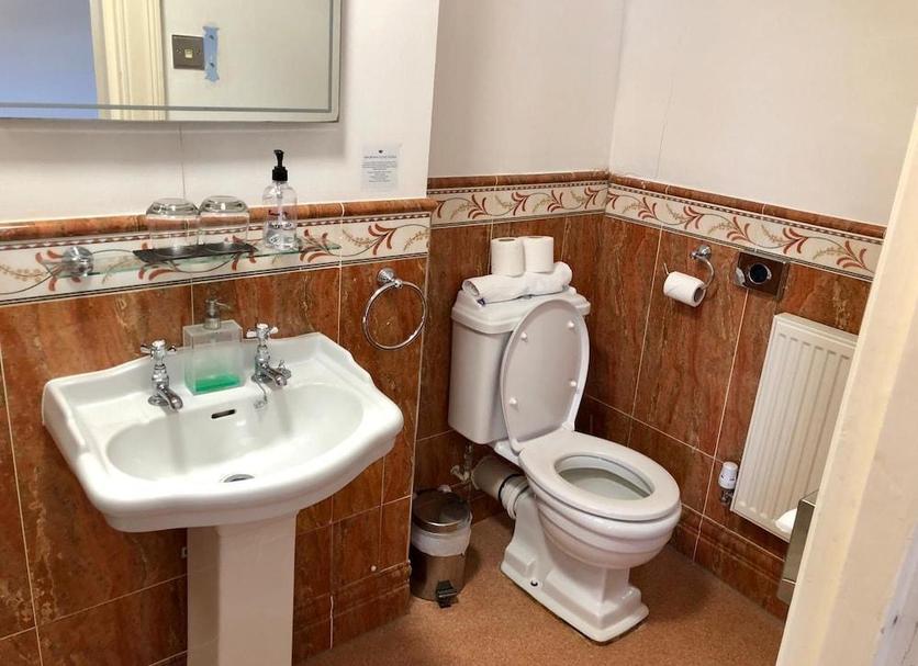 Bathroom Photo