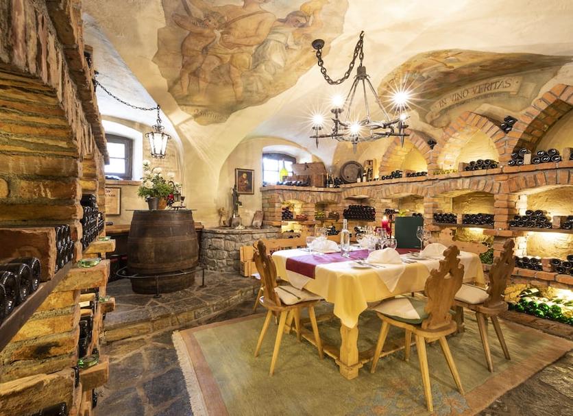 Dining room Photo