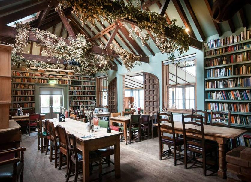 Restaurant Photo