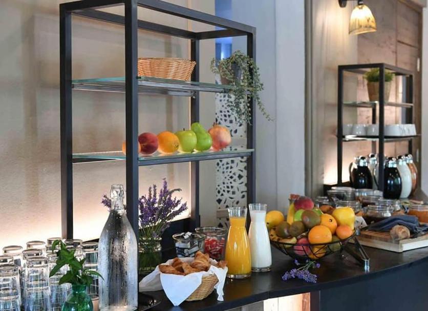 Hotel amenity Photo