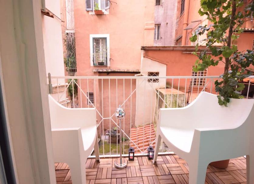 Balcony Photo