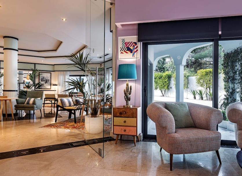 Lobby Photo