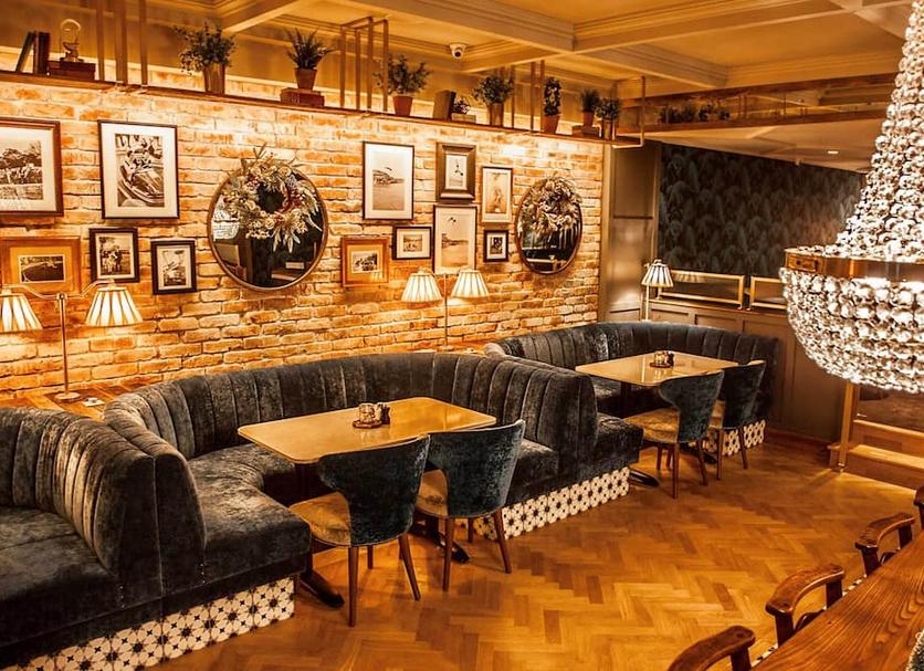 Restaurant Photo