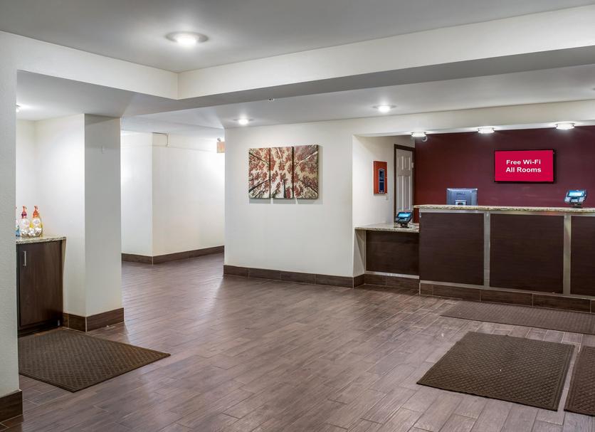 Front desk Photo
