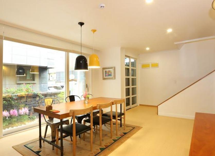 Dining room Photo