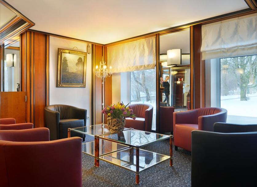 Lounge Photo