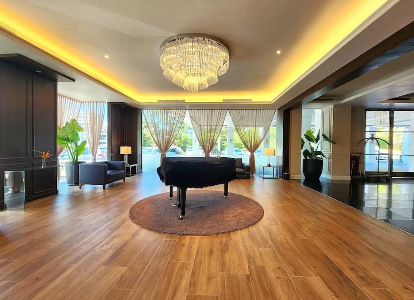 Lobby Photo