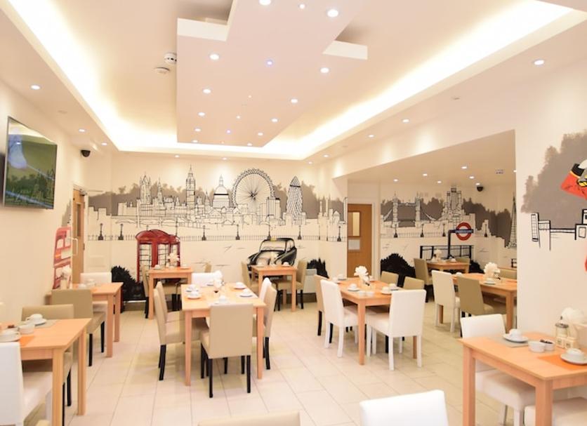 Restaurant Photo