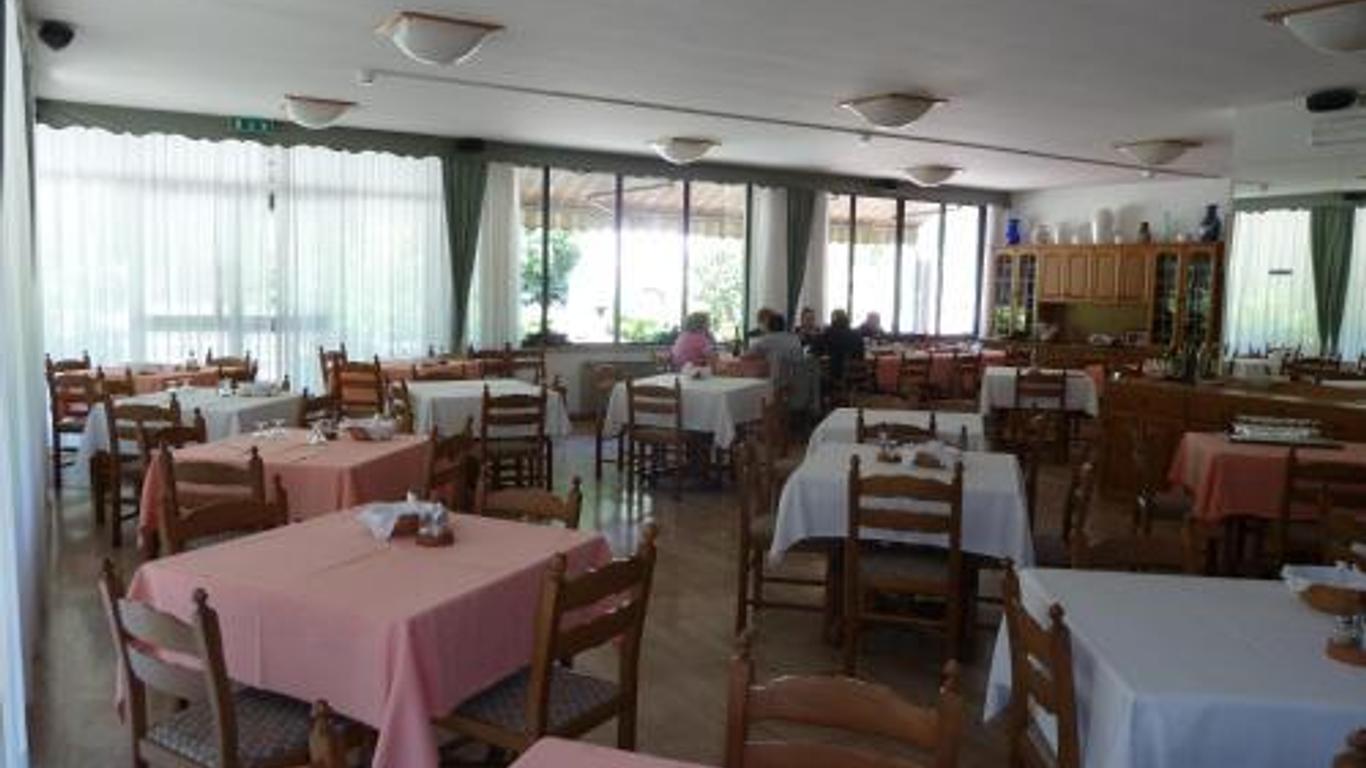 Garden House - Hotel Sport