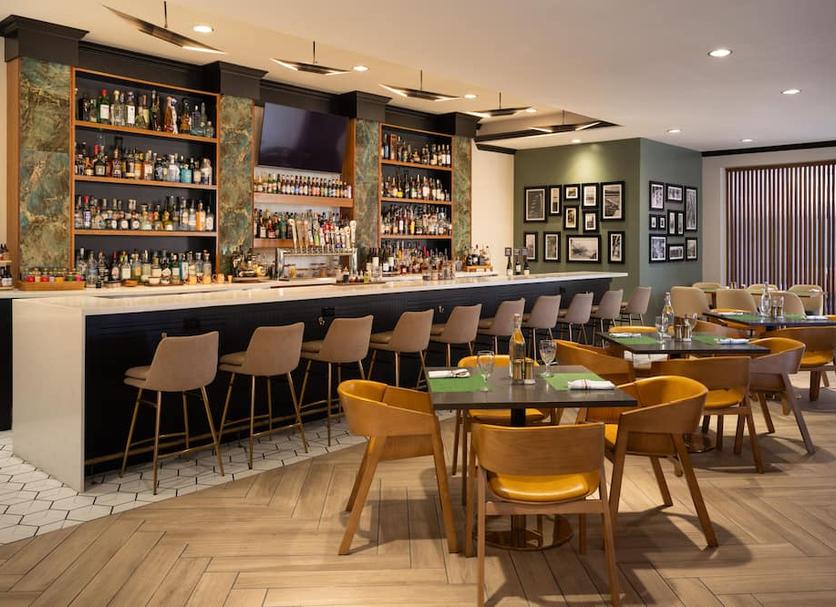 Bar Photo