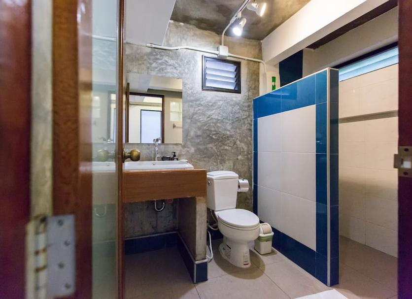 Bathroom Photo