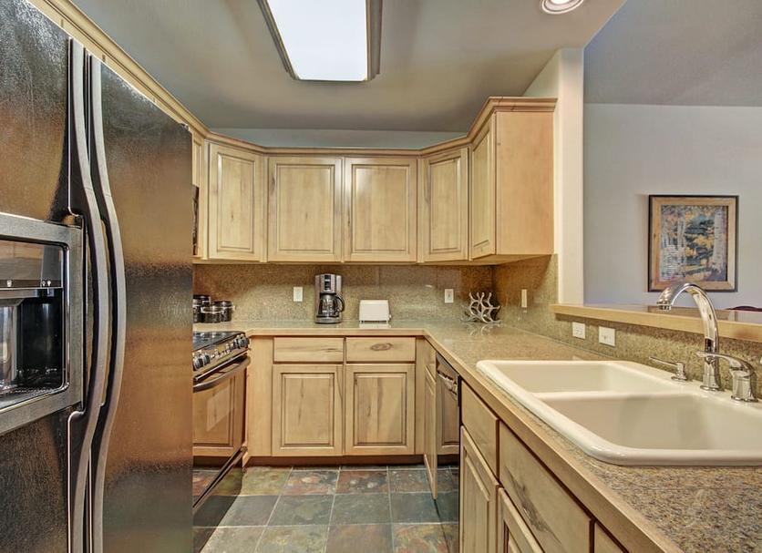 Kitchen Photo