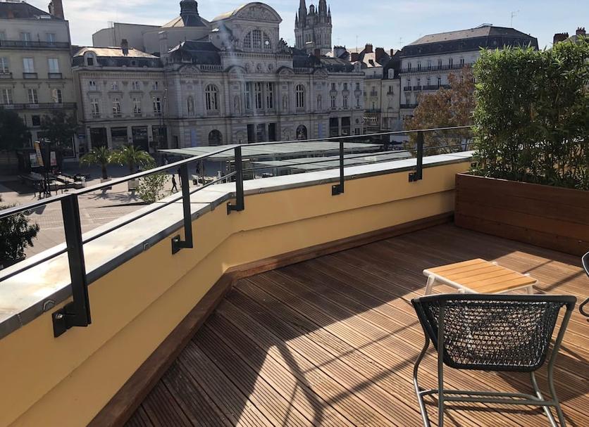 Balcony Photo