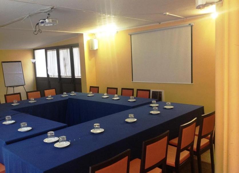 Conference room Photo