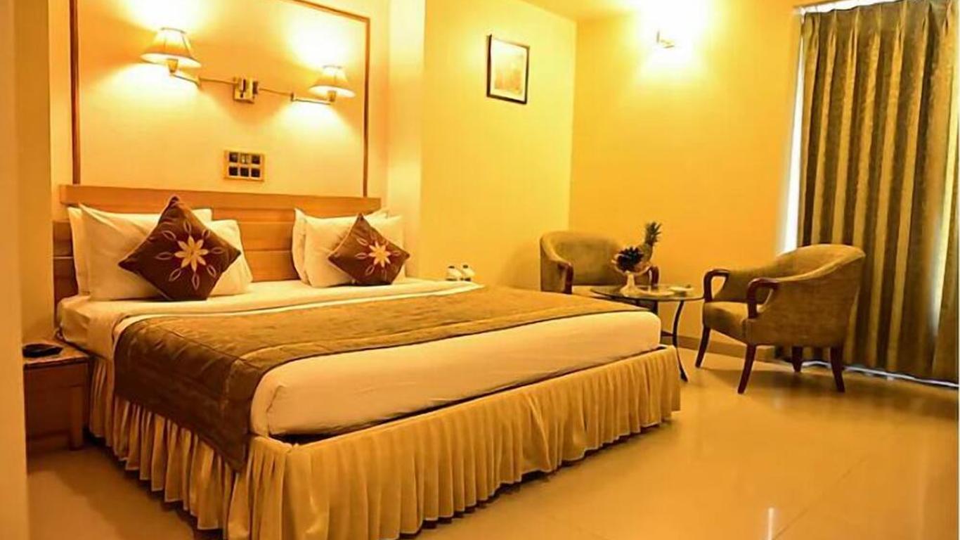 Deccan Royaale