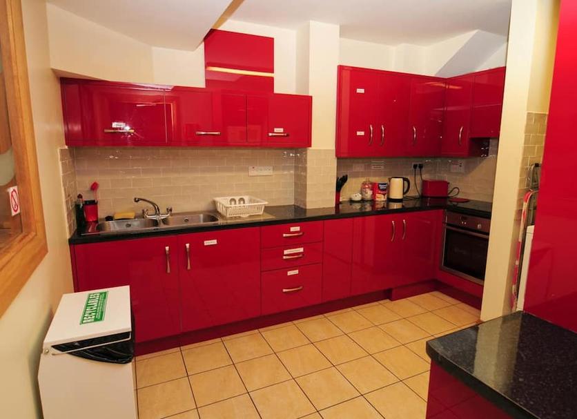 Kitchen Photo