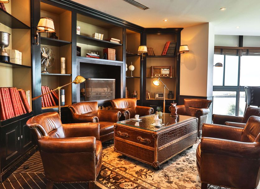 Lounge Photo