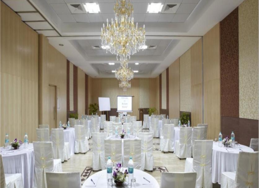 Banquet hall Photo