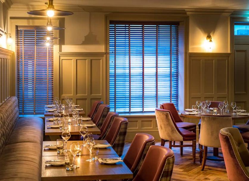 Restaurant Photo