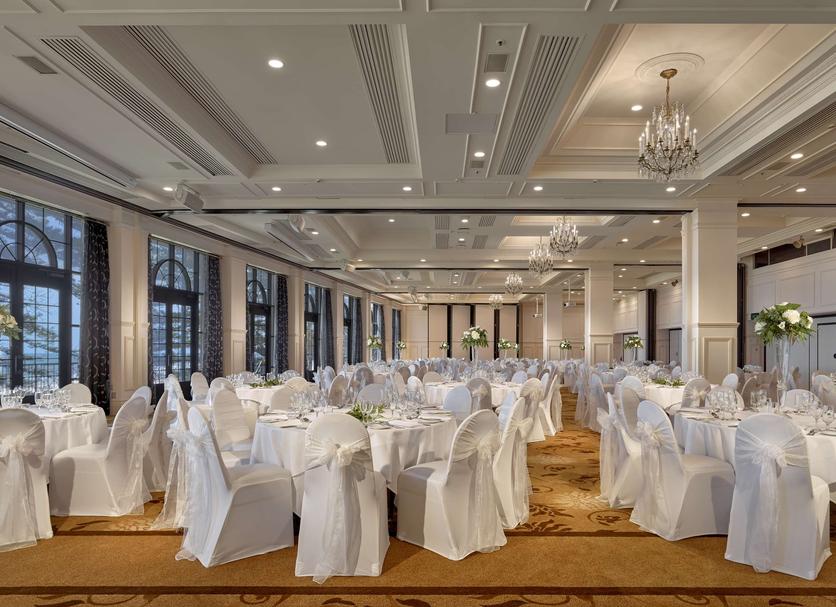 Banquet hall Photo
