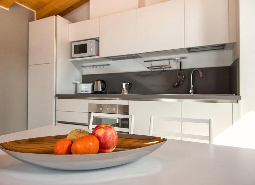 Kitchen Photo