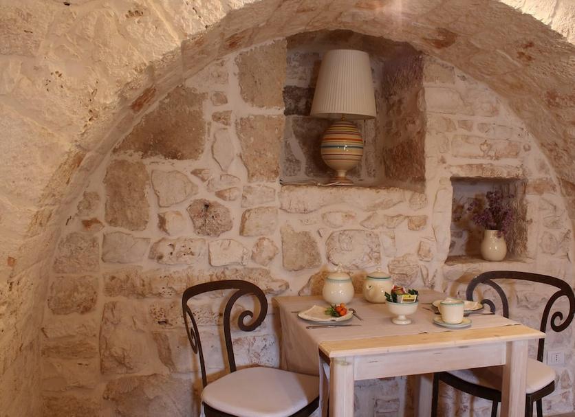 Dining room Photo