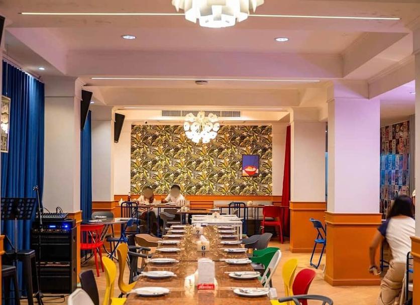Restaurant Photo