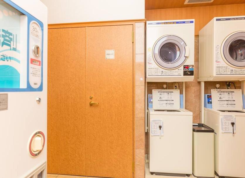 Laundry facility Photo