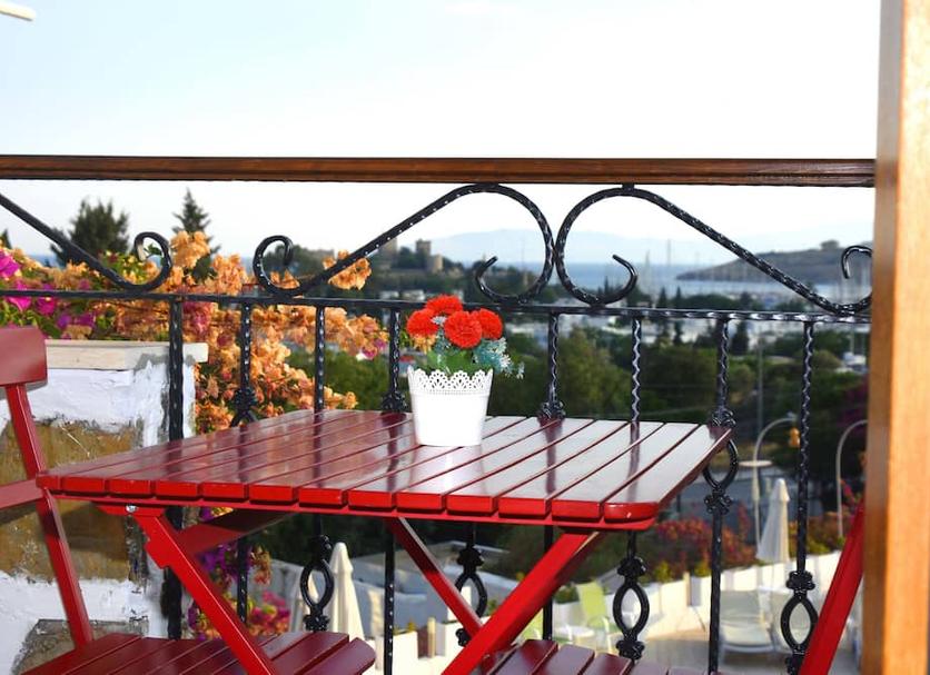 Balcony Photo